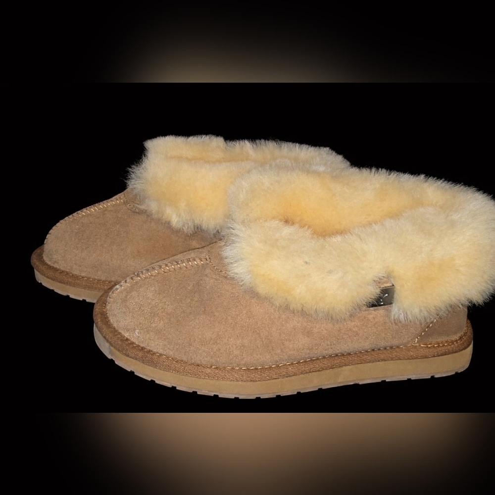 Emu Tan Shearling Ankle Booties
